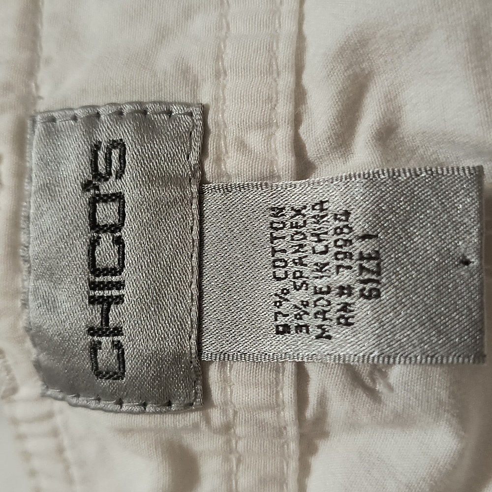 Chicos White Capris - image 6